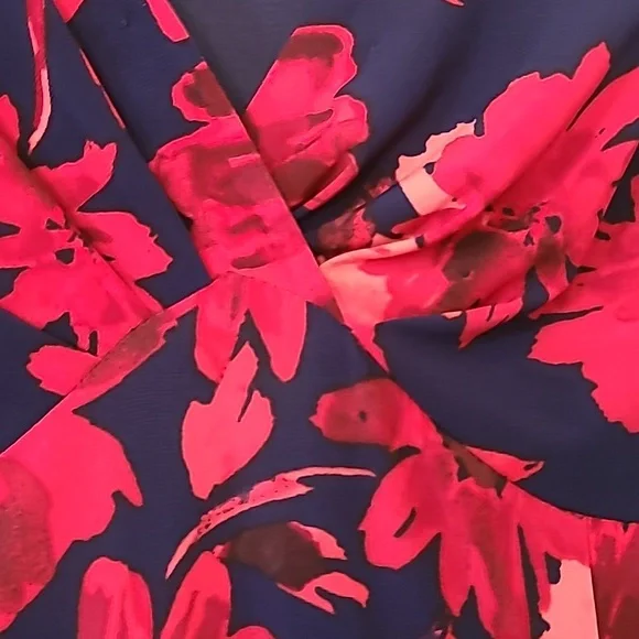 JonesWear Dress Red floral - Picture 3 of 4